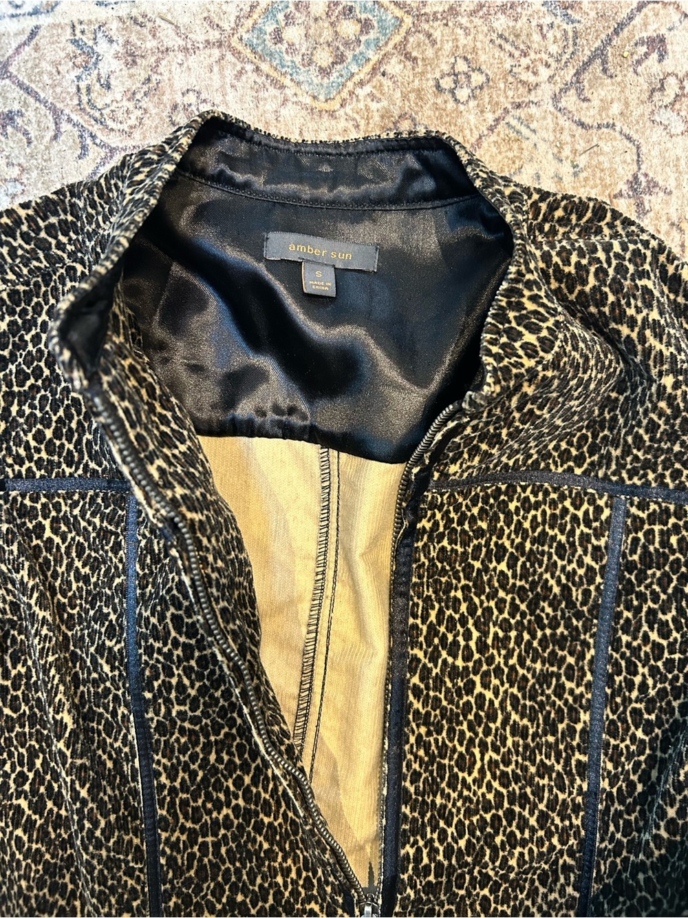 Amber Sun  leopard print jacket - Picture 2 of 8